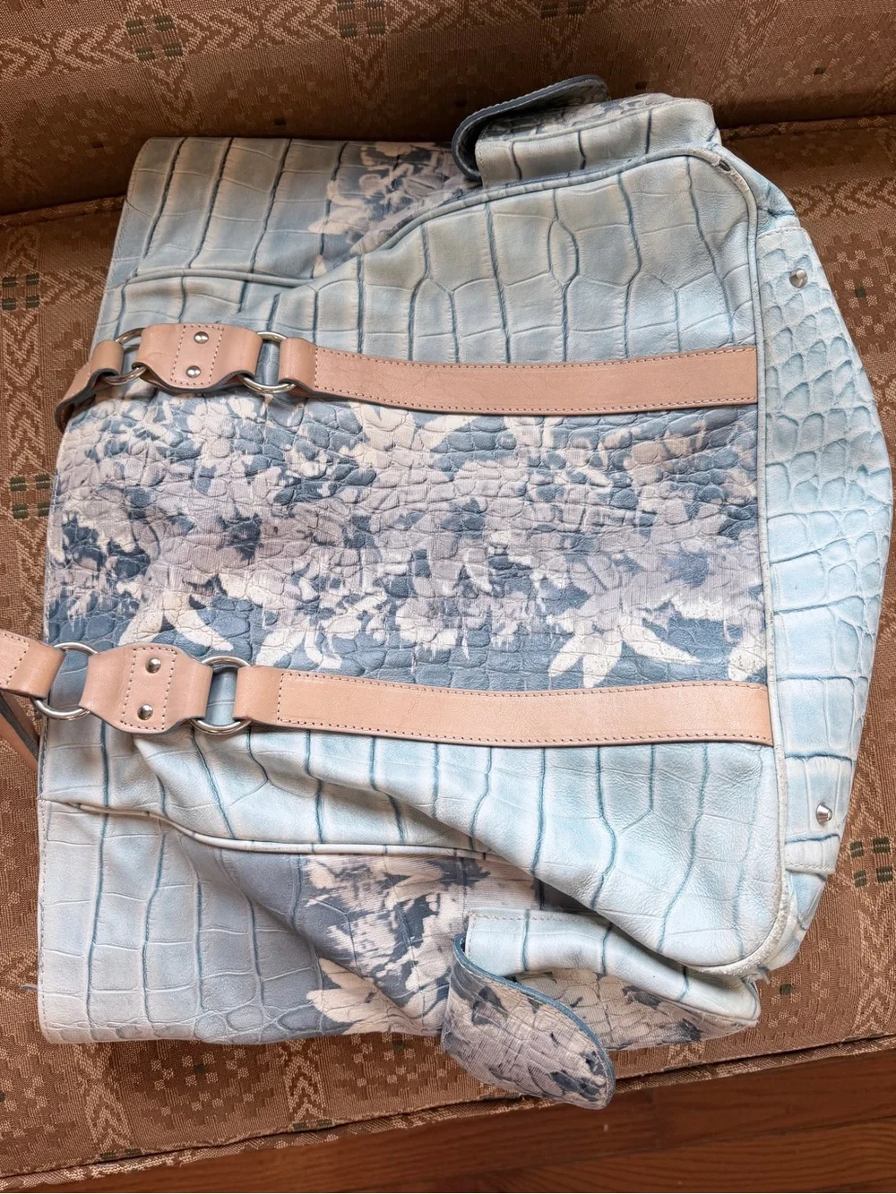 Gorgeous Christian label  Italian designer leather blue bag